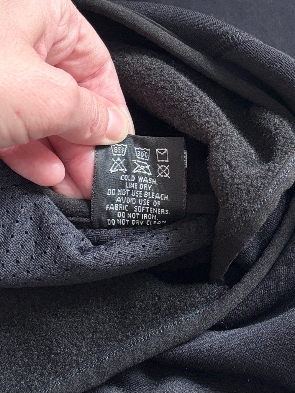 Men’s Simms Fleece Mid Layer Bib Black Fishing Size Medium - Picture 7 of 9